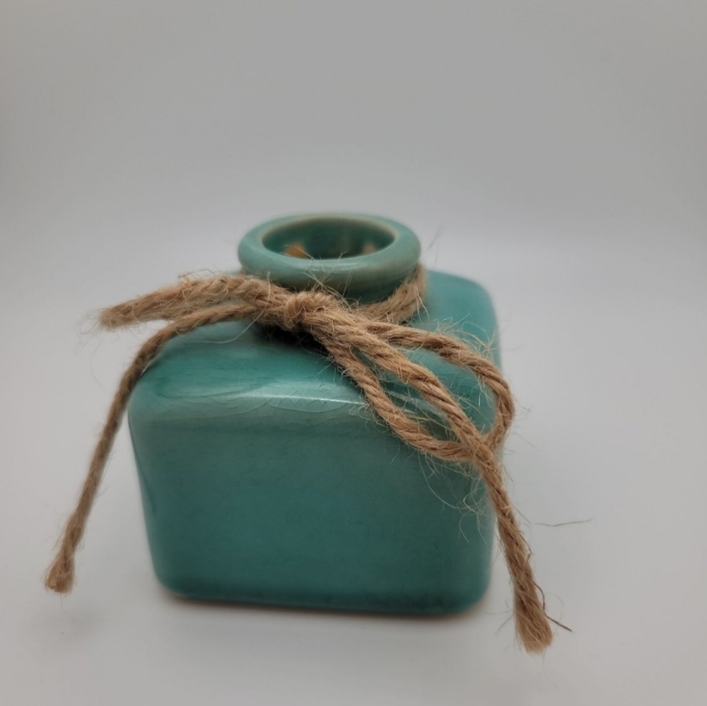 Turquoise mini Vases - Picture 8 of 12